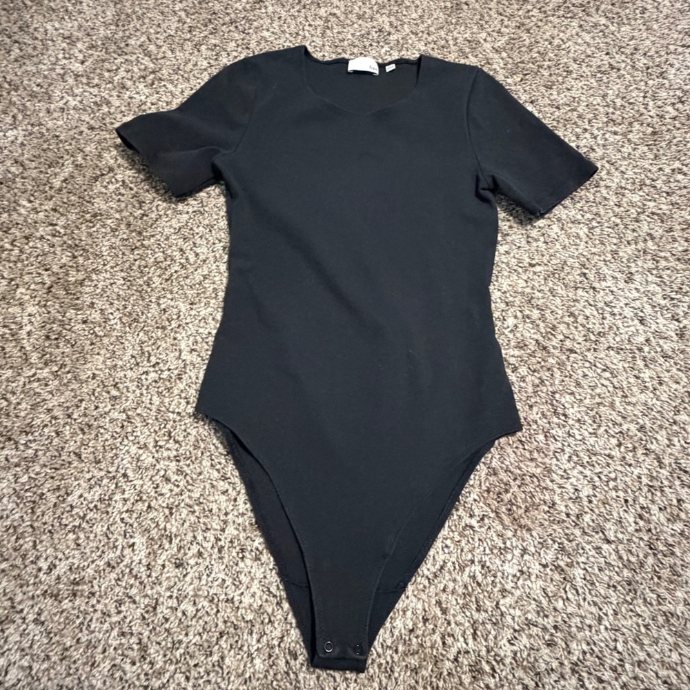Wilfred Free Aritzia Black Open Back Short Sleeve Bodysuit Large HYP7-1987-17